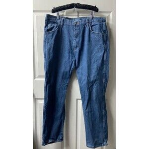 Wrangler Jeans Mens 40x32 Regular Fit Medium Wash Straight Leg High Rise